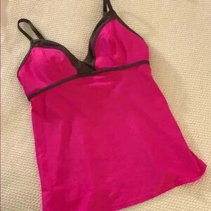 Athleta top